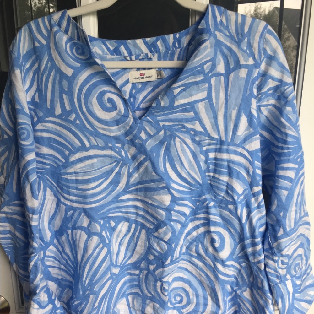 Vineyard Vines V Neck 3/4 Sleeve Top